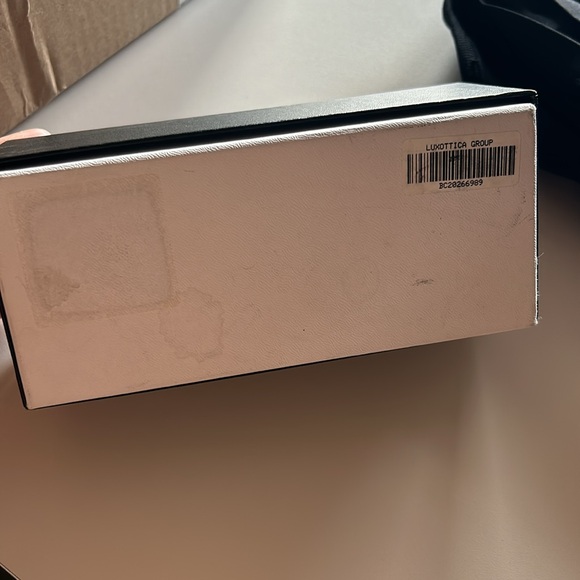 Authentic Chanel sunglasses - Picture 11 of 11